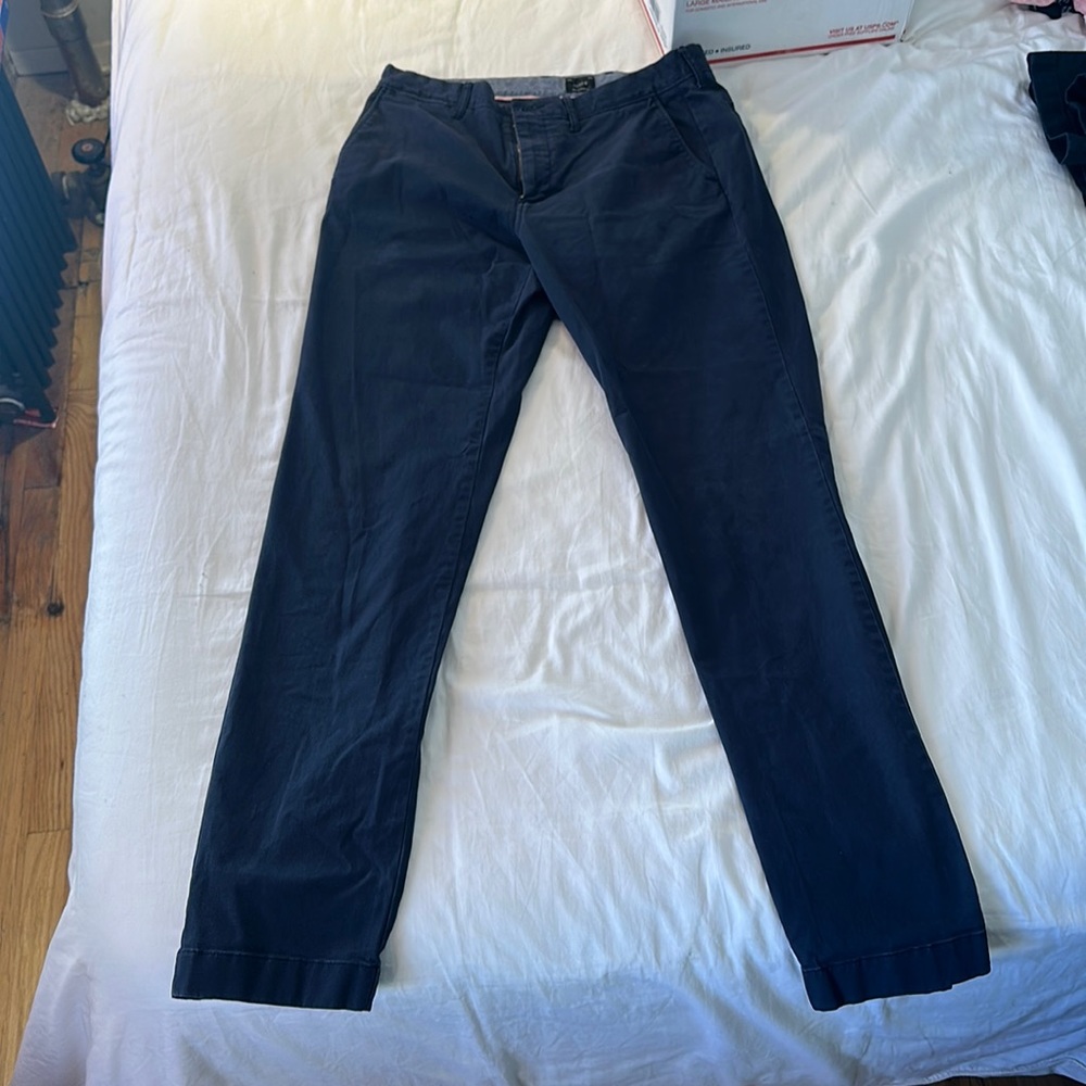 J crew 32x34 770 cotton navy chinos
